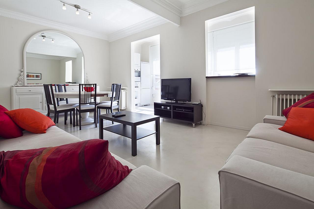 Central And Spacious Family Apartment Барселона Екстер'єр фото